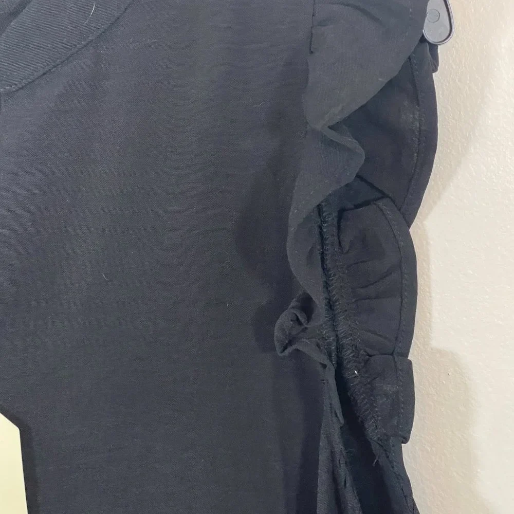 NWT Jodifl Solid Ruffle Shoulder Top